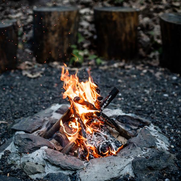 Un feu de camp